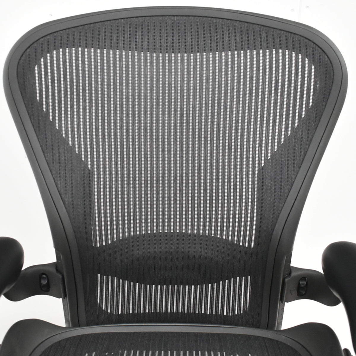【中古】ハーマンミラー　アーロンチェア　Bサイズ　フル装備　ランバーサポート　2025112008【中古オフィス家具】