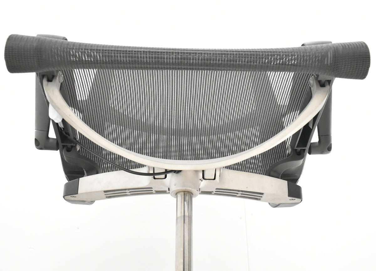 【中古】ハーマン・ミラー　セトゥチェア　マルチパーパスチェア　固定肘　2025112009【中古オフィス家具】