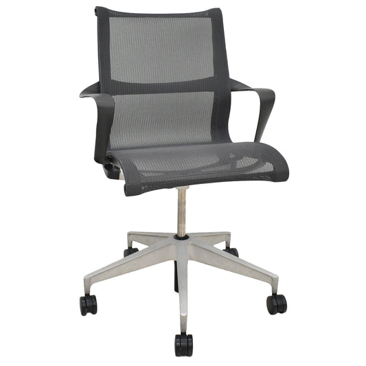 【中古】ハーマン・ミラー　セトゥチェア　マルチパーパスチェア　固定肘　2025112202【中古オフィス家具】