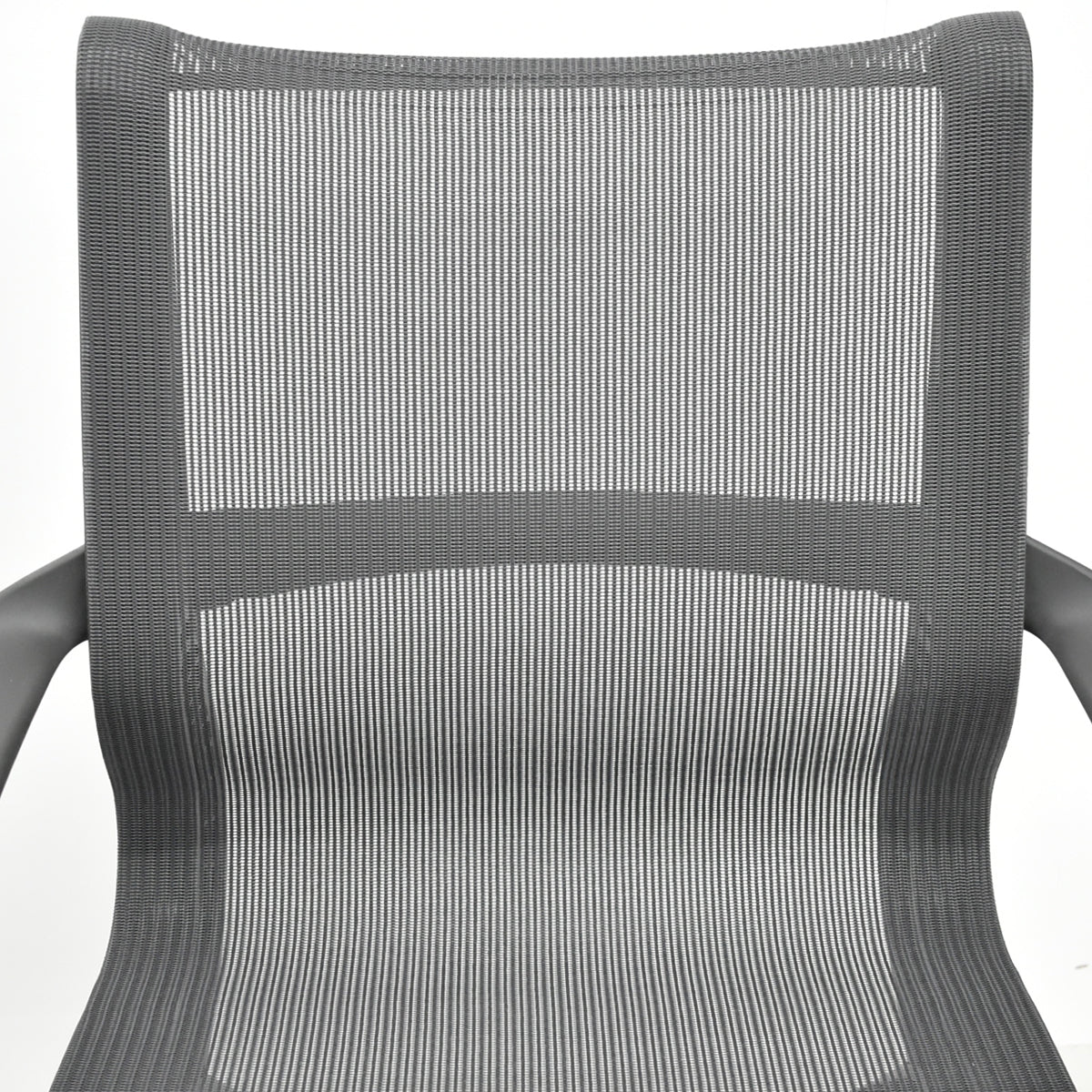 【中古】ハーマン・ミラー　セトゥチェア　マルチパーパスチェア　固定肘　2025112204【中古オフィス家具】