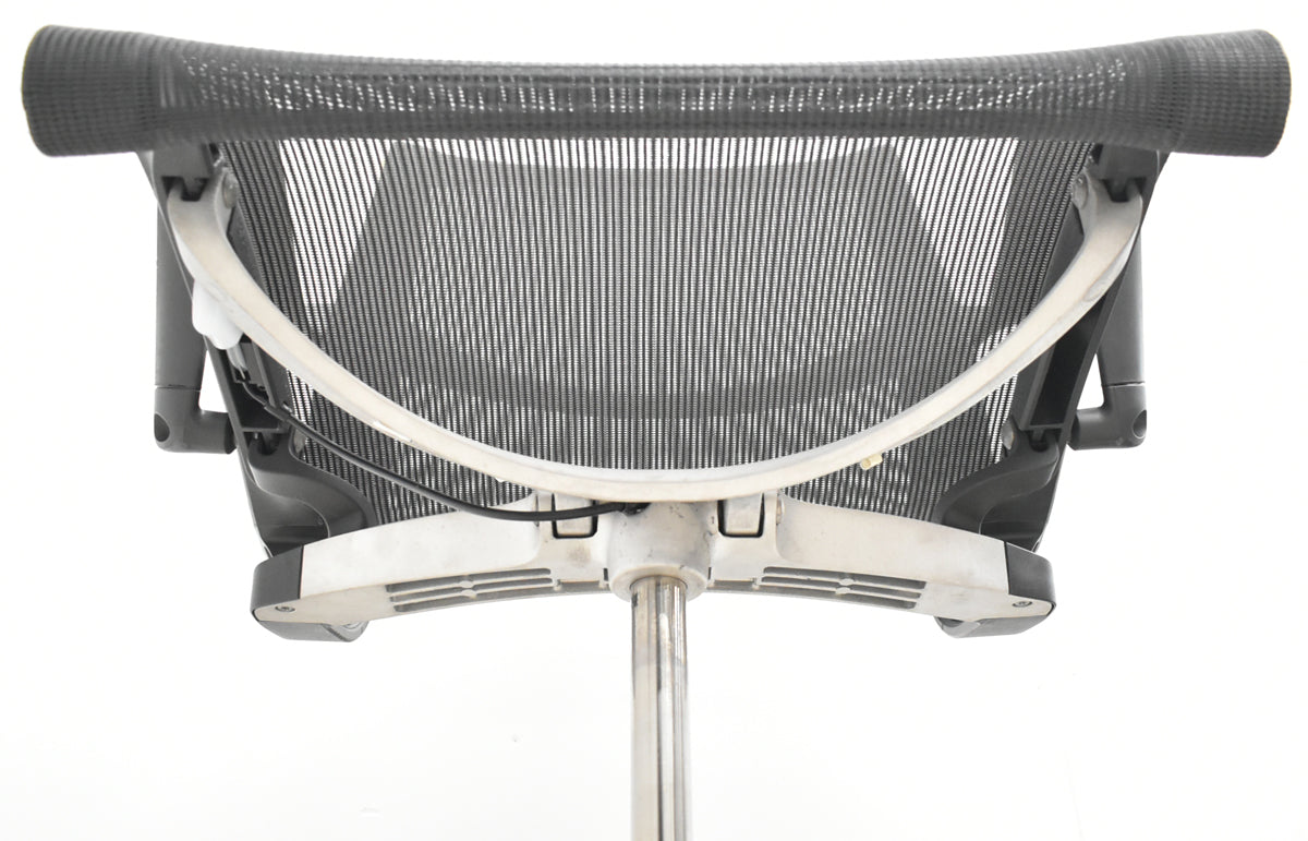 【中古】ハーマン・ミラー　セトゥチェア　マルチパーパスチェア　固定肘　2025112205【中古オフィス家具】