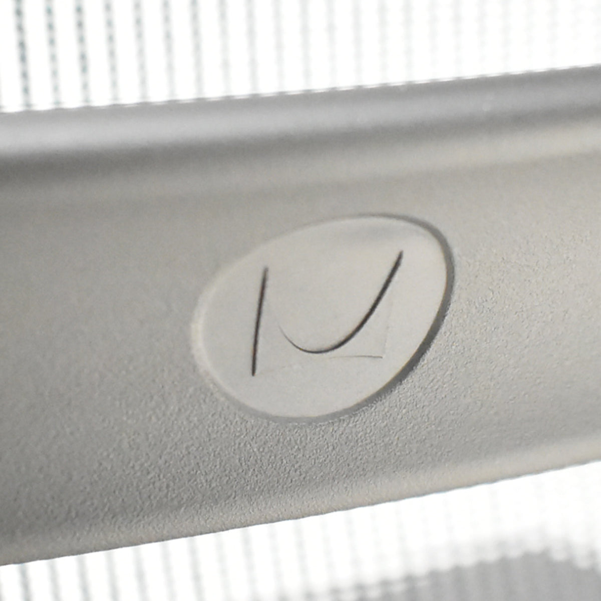 【中古】ハーマン・ミラー　セトゥチェア　マルチパーパスチェア　固定肘　2025112206【中古オフィス家具】