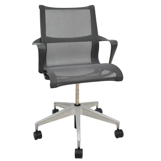 【中古】ハーマン・ミラー　セトゥチェア　マルチパーパスチェア　固定肘　2025112208【中古オフィス家具】