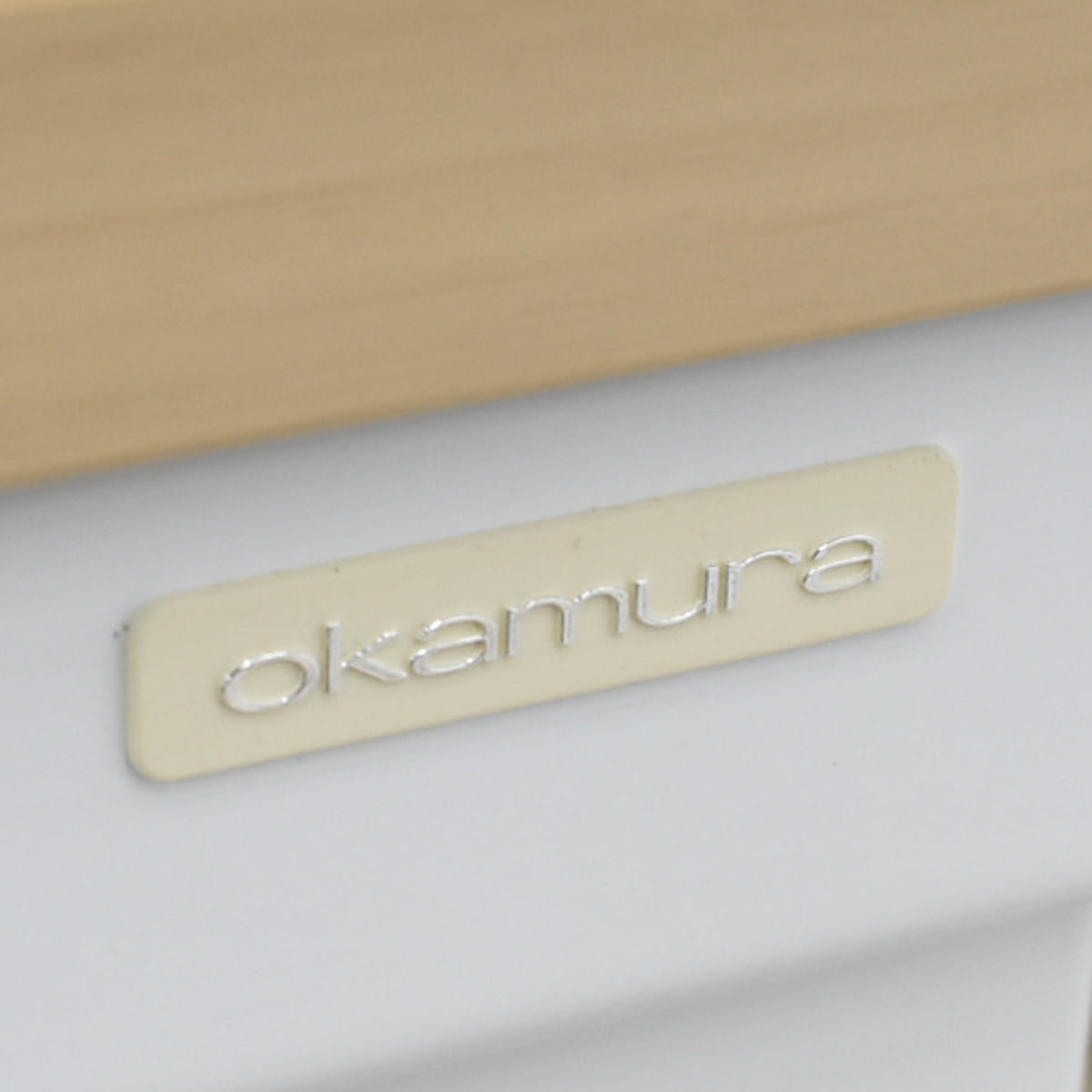 【中古】オカムラ　スイフト　電動昇降デスク　スムースフォルムエッジ　インジケーターメモリ機能付　幅1550　2025112602【中古オフィス家具】