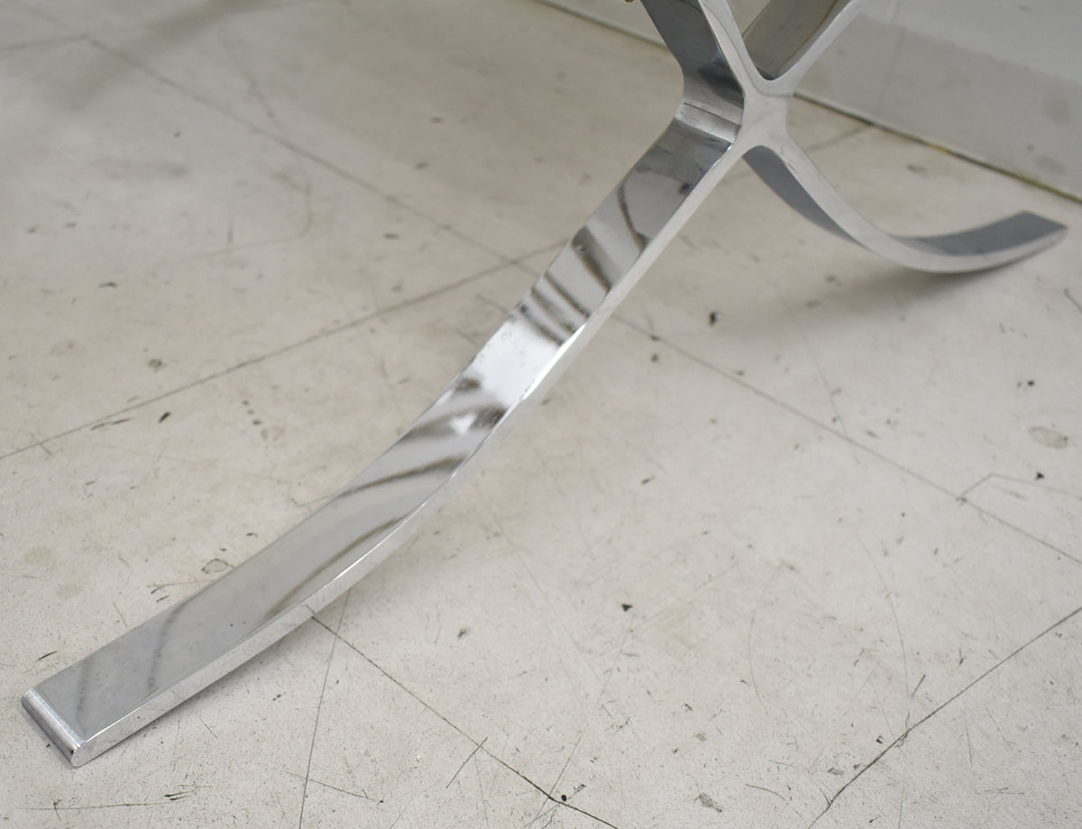 【中古】リプロダクト　バルセロナチェア　本革　ホワイト　幅780　2025112801【中古オフィス家具】