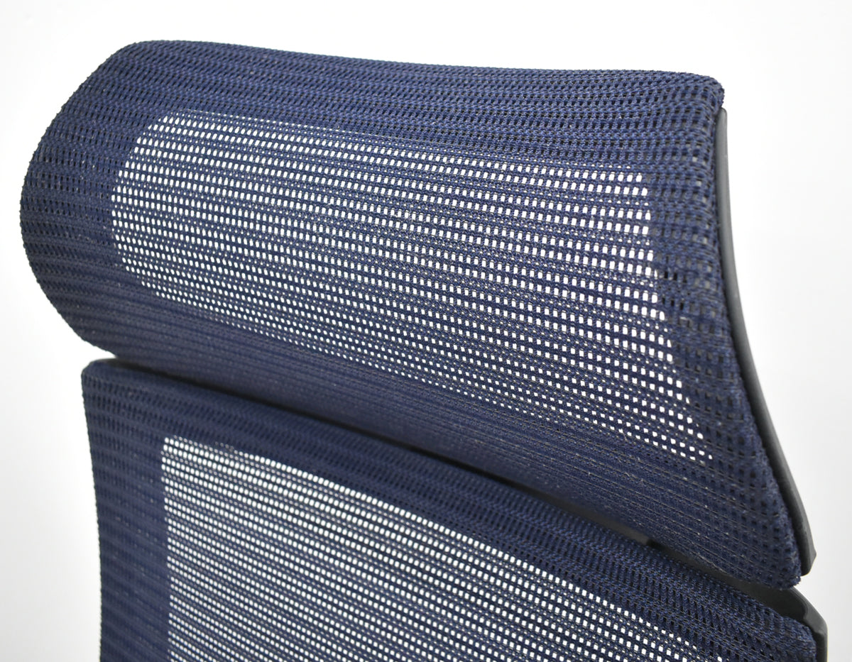 【中古】オカムラ　バロン　エクストラハイバック　ヘッドレスト　固定肘　ダークブルー　2025120101【中古オフィス家具】