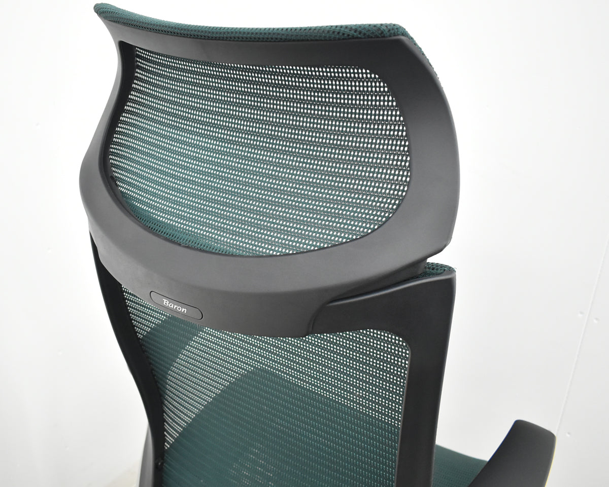 【中古】オカムラ　バロン　エクストラハイバック　ヘッドレスト　固定肘　ダークグリーン　2025120203【中古オフィス家具】
