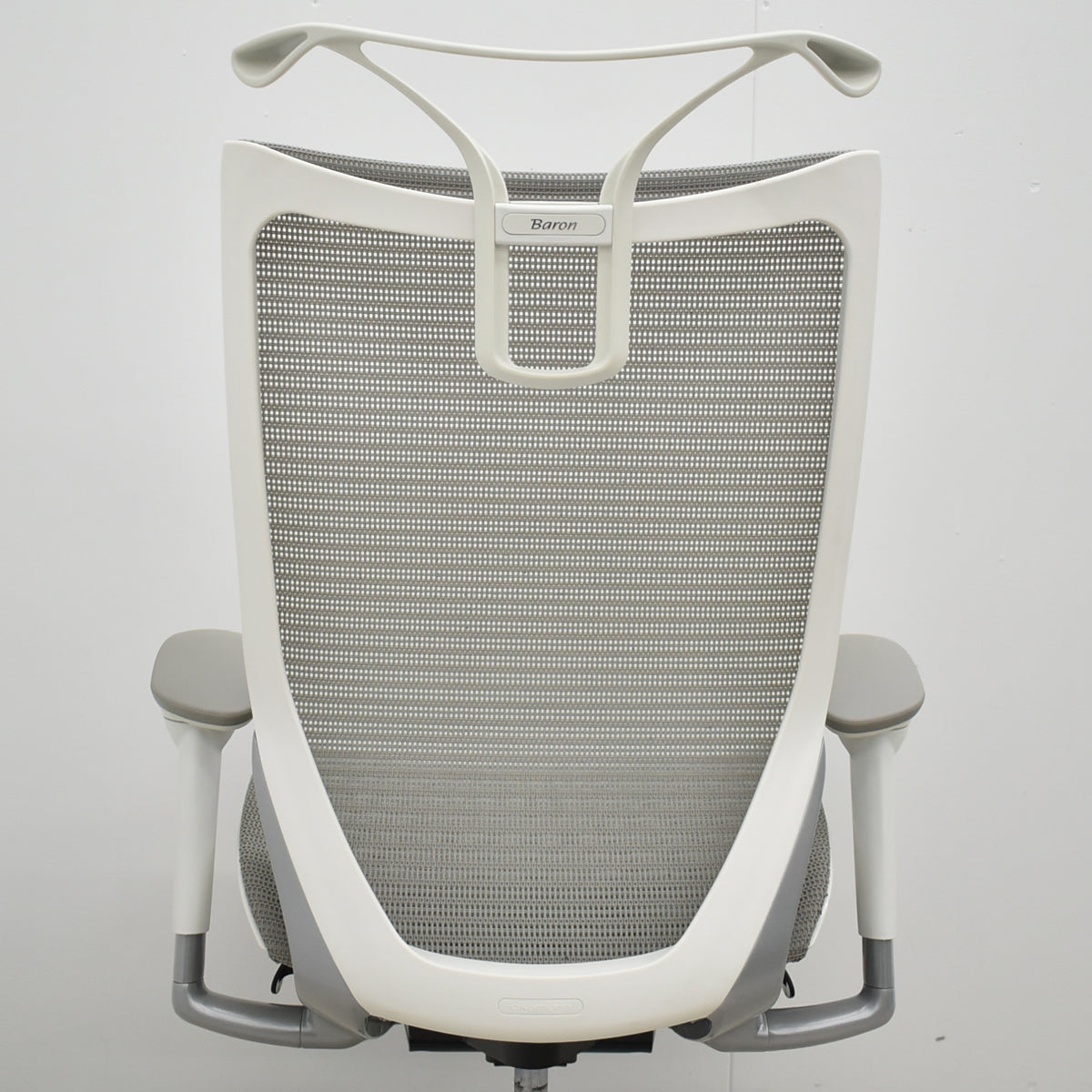 【中古】オカムラ　バロン　ハイバック　可動肘　ハンガー　2017年製　グレー　2025120206【中古オフィス家具】