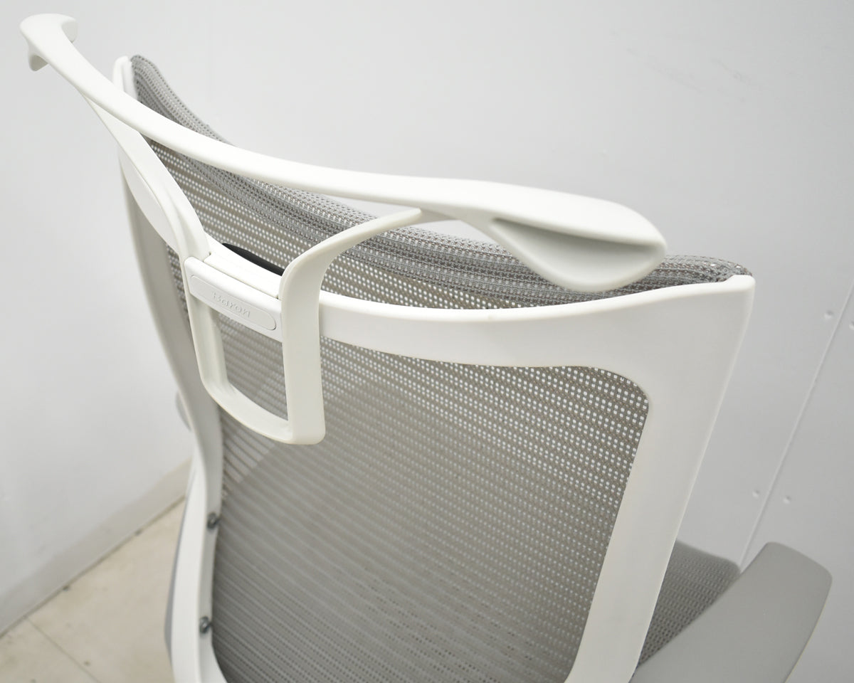 【中古】オカムラ　バロン　ハイバック　可動肘　ハンガー　2017年製　グレー　2025120206【中古オフィス家具】