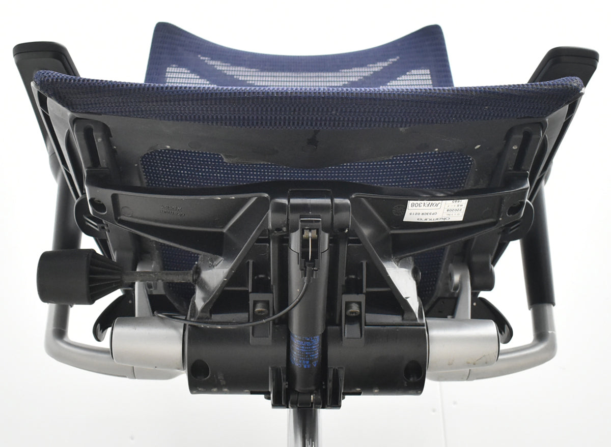 【中古】オカムラ　バロン　ローバック　固定肘（肘パット新品）昇降ガス新品　ダークブルー　2025120302【中古オフィス家具】