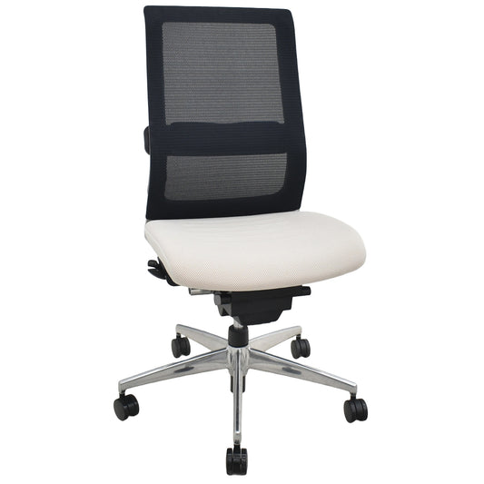 【中古】コクヨ　エアフォート　肘なし　エアランバーサポート　ポリッシュ　アイボリー　2025120303【中古オフィス家具】