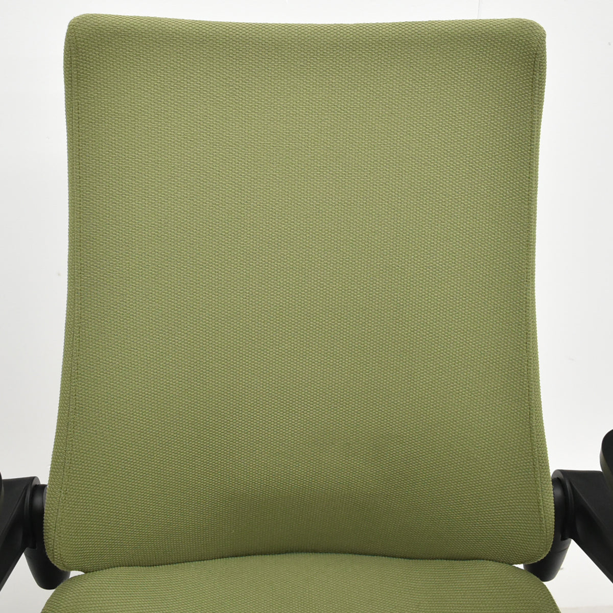 【中古】イトーキ　アクトチェア　４Ｄリンクアーム　ランバーサポート　ポリッシュ　2020年製　グリーン　2025120406【中古オフィス家具】