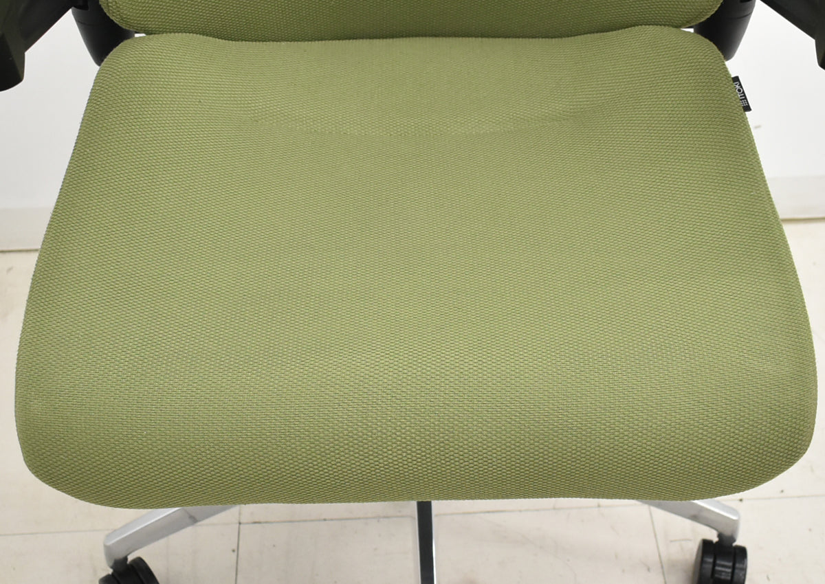 【中古】イトーキ　アクトチェア　４Ｄリンクアーム　ランバーサポート　ポリッシュ　2020年製　グリーン　2025120406【中古オフィス家具】