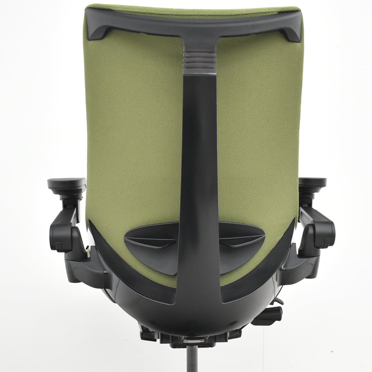 【中古】イトーキ　アクトチェア　４Ｄリンクアーム　ランバーサポート　ポリッシュ　2020年製　グリーン　2025120406【中古オフィス家具】
