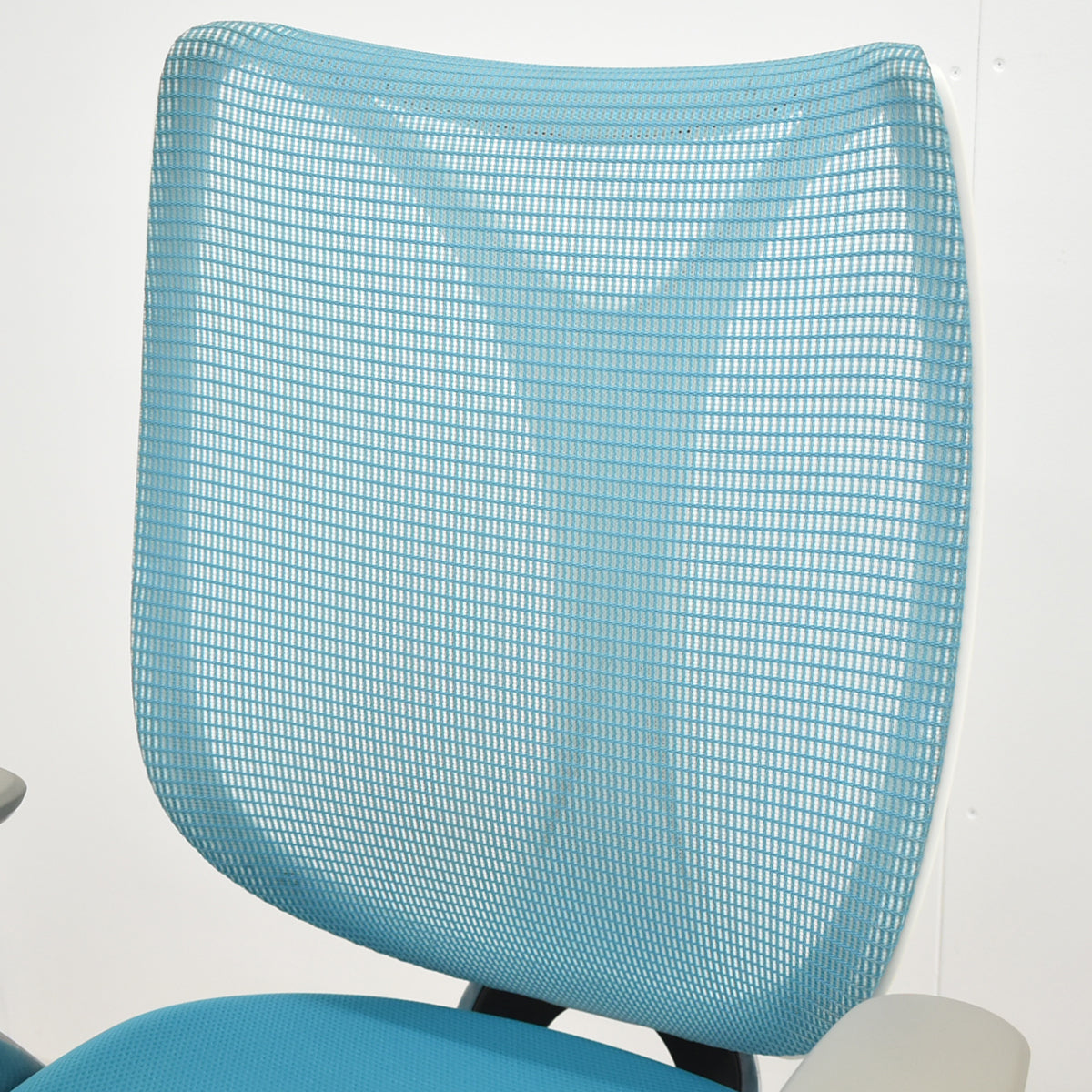 【中古】オカムラ　サブリナ　スタンダード　固定肘　ポリッシュ　前傾機能　ブルーグリーン　2025120501【中古オフィス家具】