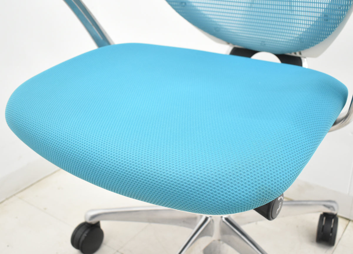 【中古】オカムラ　サブリナ　スタンダード　固定肘　ポリッシュ　前傾機能　ブルーグリーン　2025120502【中古オフィス家具】