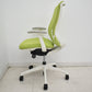 【中古】オカムラ　シルフィー　ハイバック　固定肘　バックカーブアジャスト　前傾機能　グリーン　2025120601【中古オフィス家具】