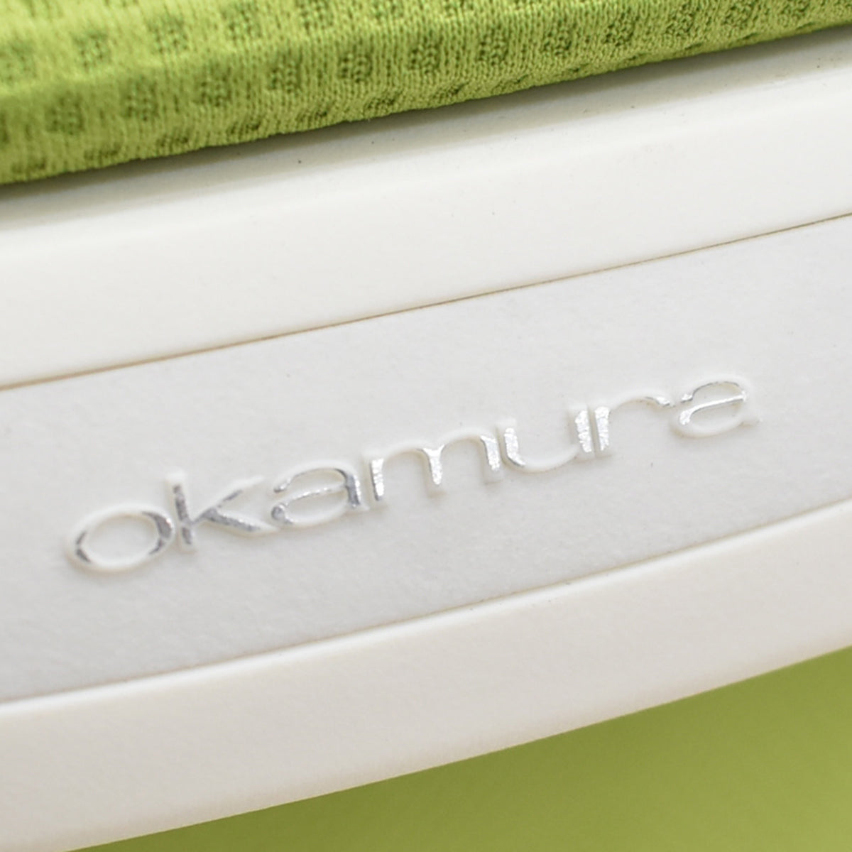 【中古】オカムラ　シルフィー　ハイバック　固定肘　バックカーブアジャスト　前傾機能　グリーン　2025120602【中古オフィス家具】