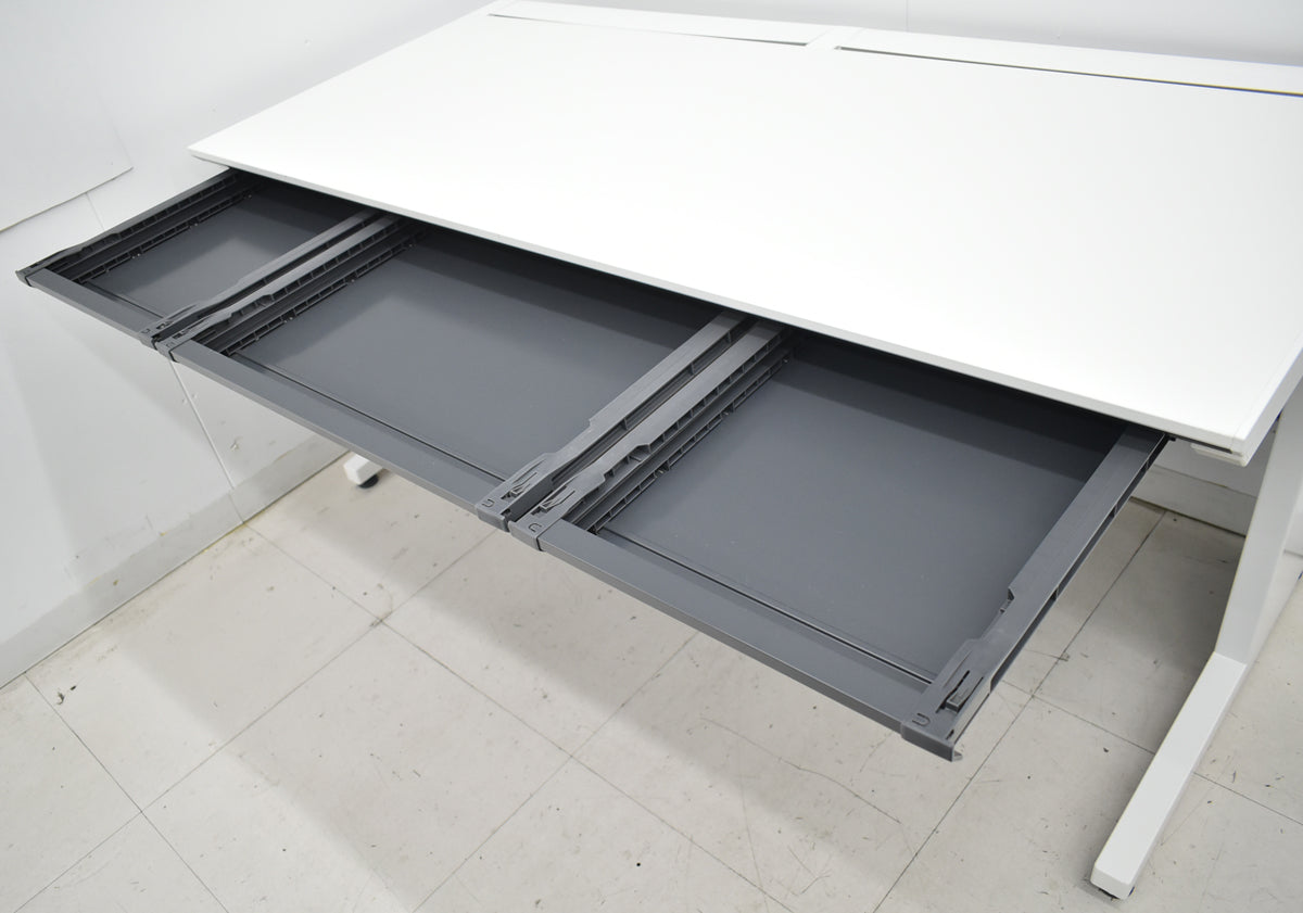 【中古】コクヨ　ISシリーズ　平デスク　幅1500　ホワイト　2019年製　2025120802【中古オフィス家具】