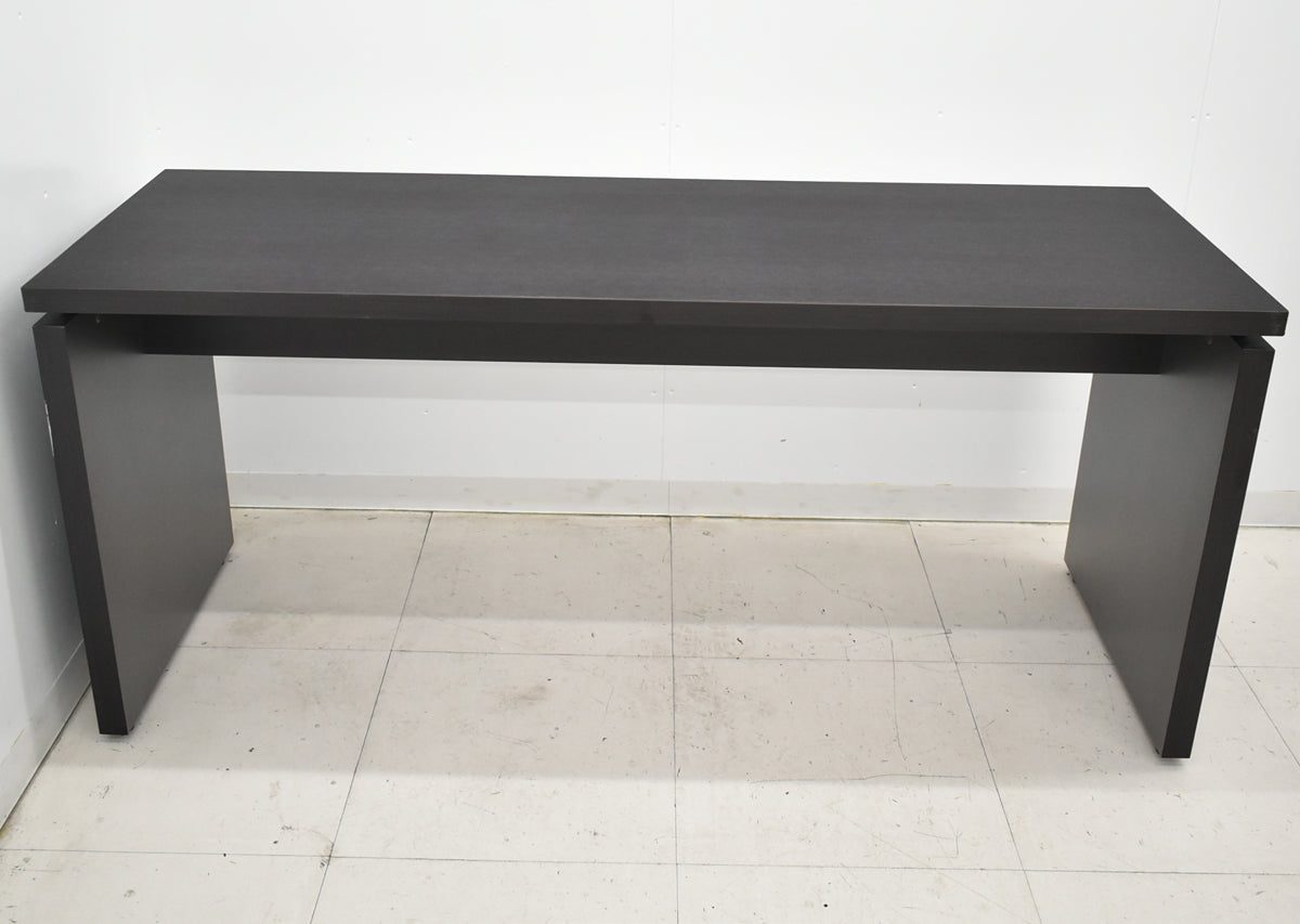 【中古】コクヨ　マネージメントS370シリーズ　サイドテーブル　幅1600　ウェンジブラウン　2025120804【中古オフィス家具】