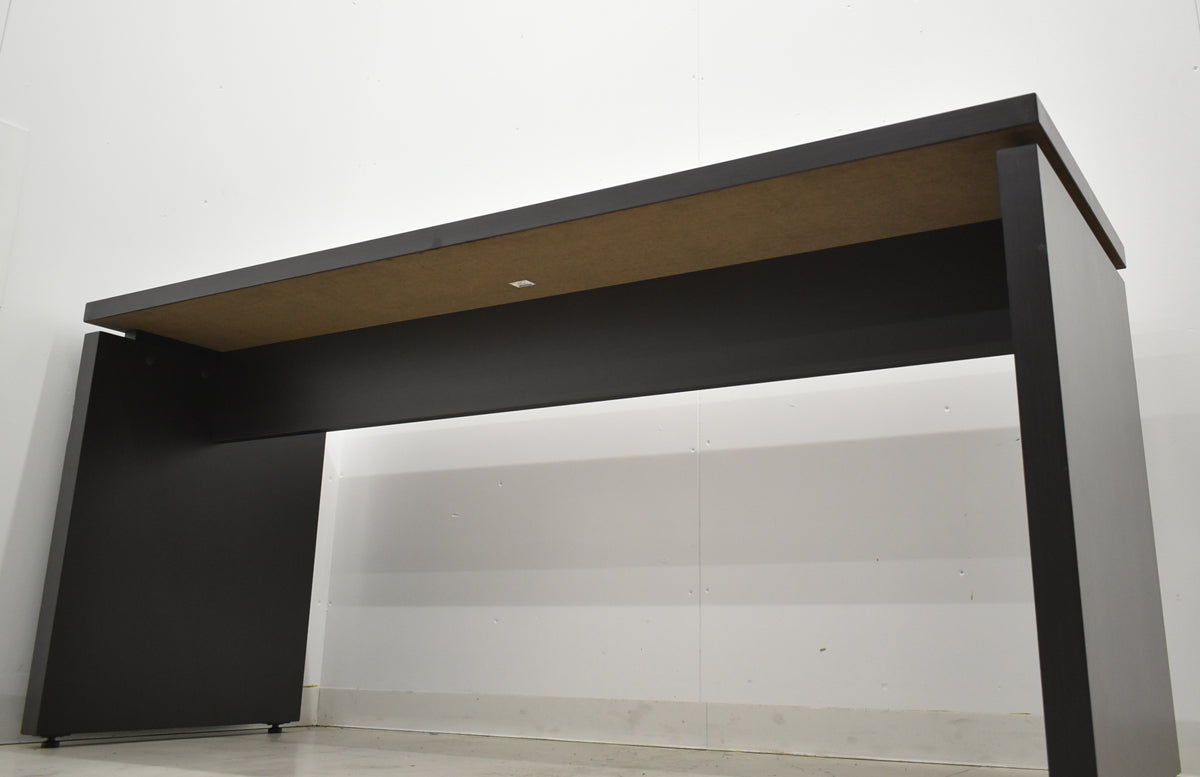 【中古】コクヨ　マネージメントS370シリーズ　サイドテーブル　幅1600　ウェンジブラウン　2025120804【中古オフィス家具】