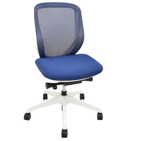 【中古】オカムラ　シルフィー　ローバック　前傾機能　バックカーブアジャスト　肘なし　ミディアムブルー　2025120906【中古オフィス家具】