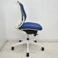 【中古】オカムラ　シルフィー　ローバック　前傾機能　バックカーブアジャスト　肘なし　ミディアムブルー　2025120907【中古オフィス家具】
