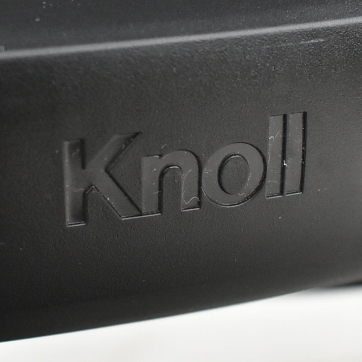 【中古】Knoll　ジェネレーション　可動肘（ハイパフォーマンス肘）ブラック脚　ブラック　2025121005【中古オフィス家具】