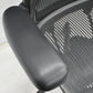 【中古】ハーマンミラー　アーロンチェア　スタンダード　Ｂサイズ　ランバーサポート　昇降ガス新品交換済　ブラック　2025121103【中古オフィス家具】