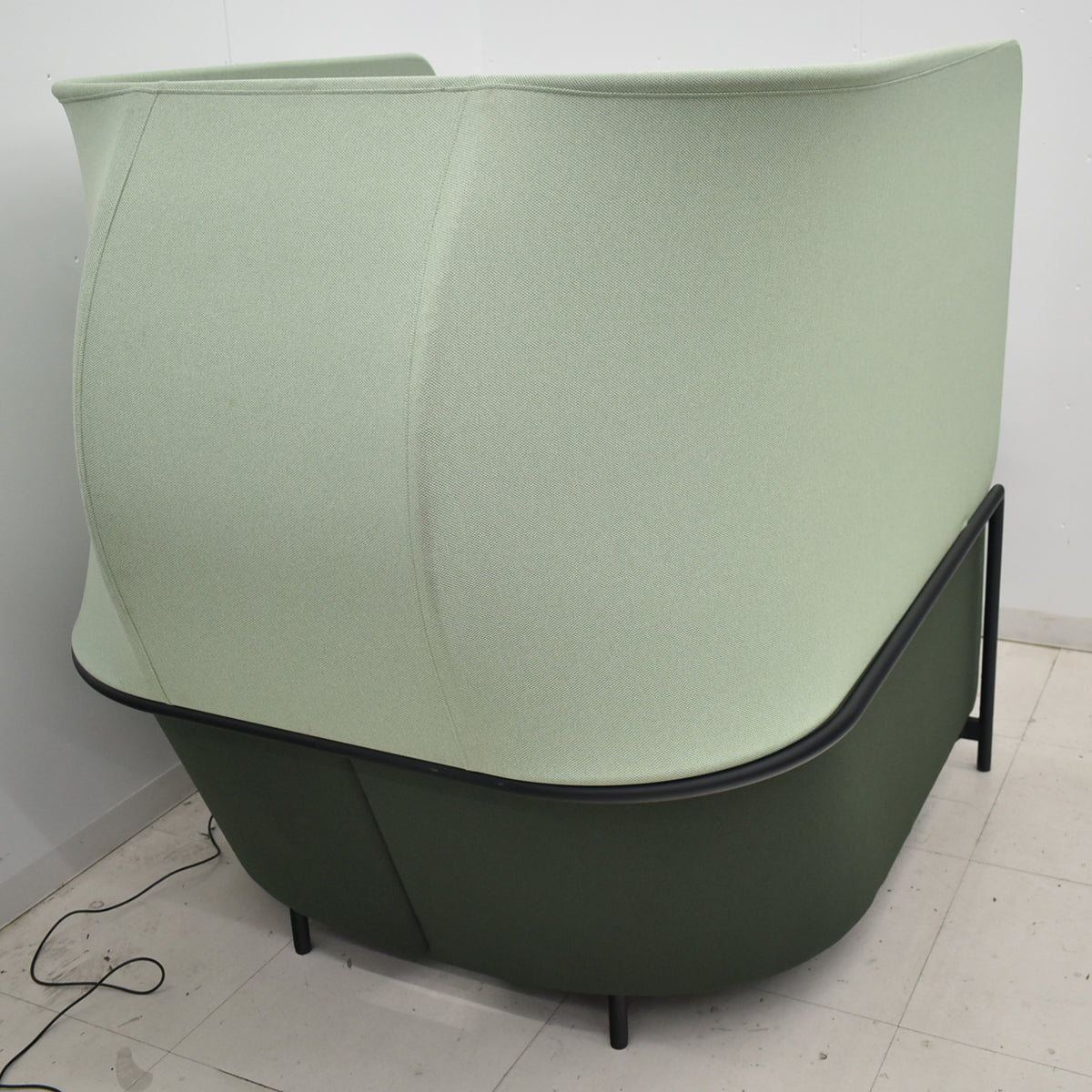 【中古】コクヨ　ドップ　dop　ソロワーク用ブース　スタンダードタイプ　電動リクライニングチルト　幅1170　グレー×オパールグリーン　2025121104【中古オフィス家具】