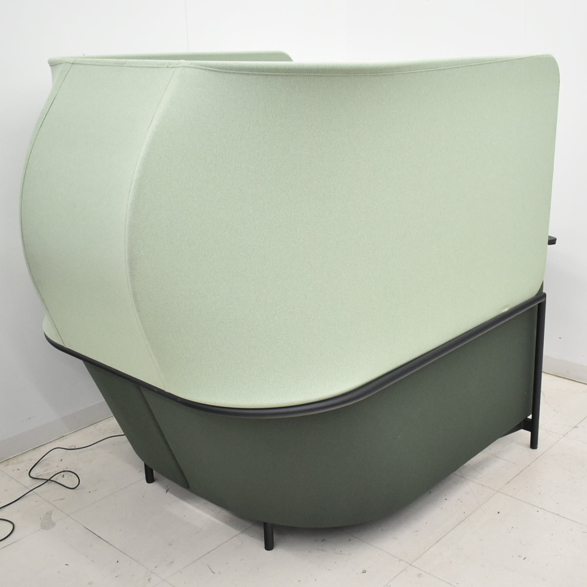 【中古】コクヨ　ドップ　dop　ソロワーク用ブース　スタンダードタイプ　電動リクライニングチルト　幅1170　グレー×オパールグリーン　2025121104【中古オフィス家具】