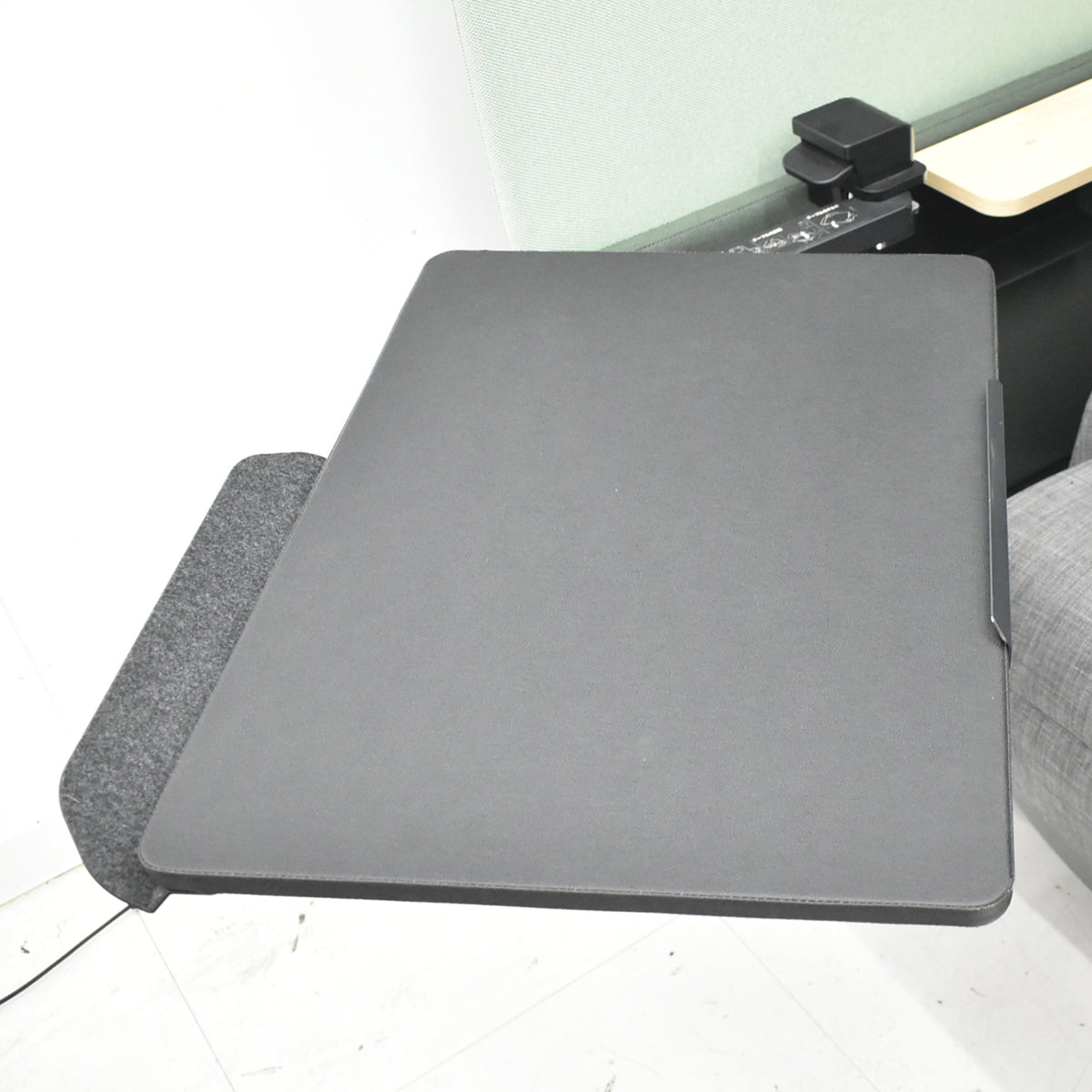 【中古】コクヨ　ドップ　dop　ソロワーク用ブース　スタンダードタイプ　電動リクライニングチルト　幅1170　グレー×オパールグリーン　2020年製　2025121501【中古オフィス家具】