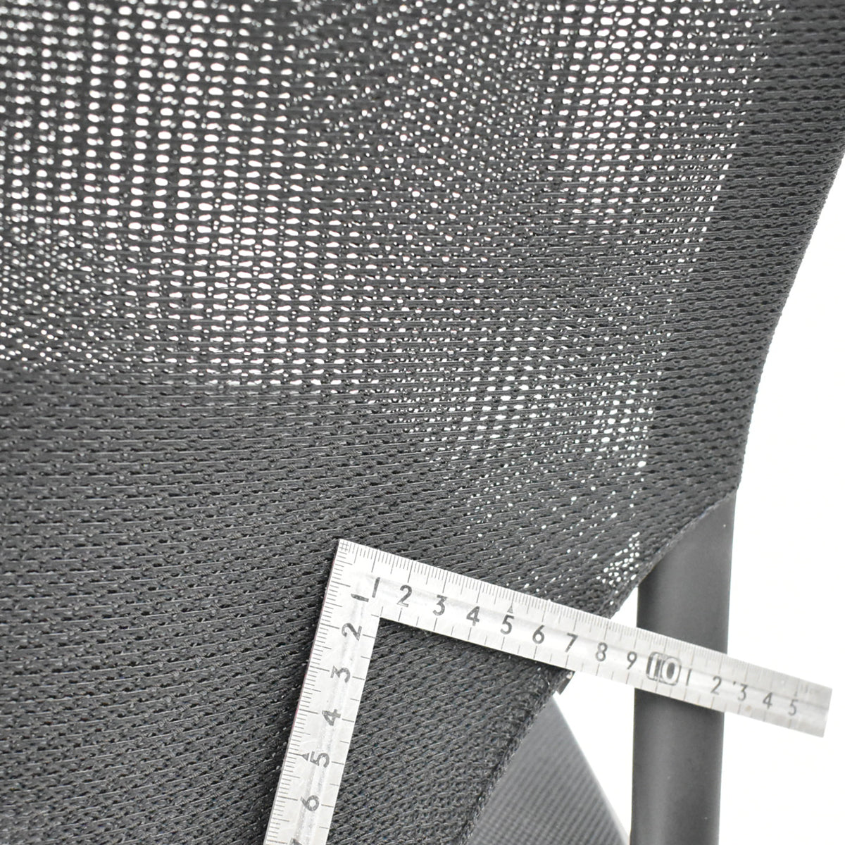 【中古】ヴィトラ　メダスリム　カンファレンスチェア　ブラック 幅522　2025121504【中古オフィス家具】