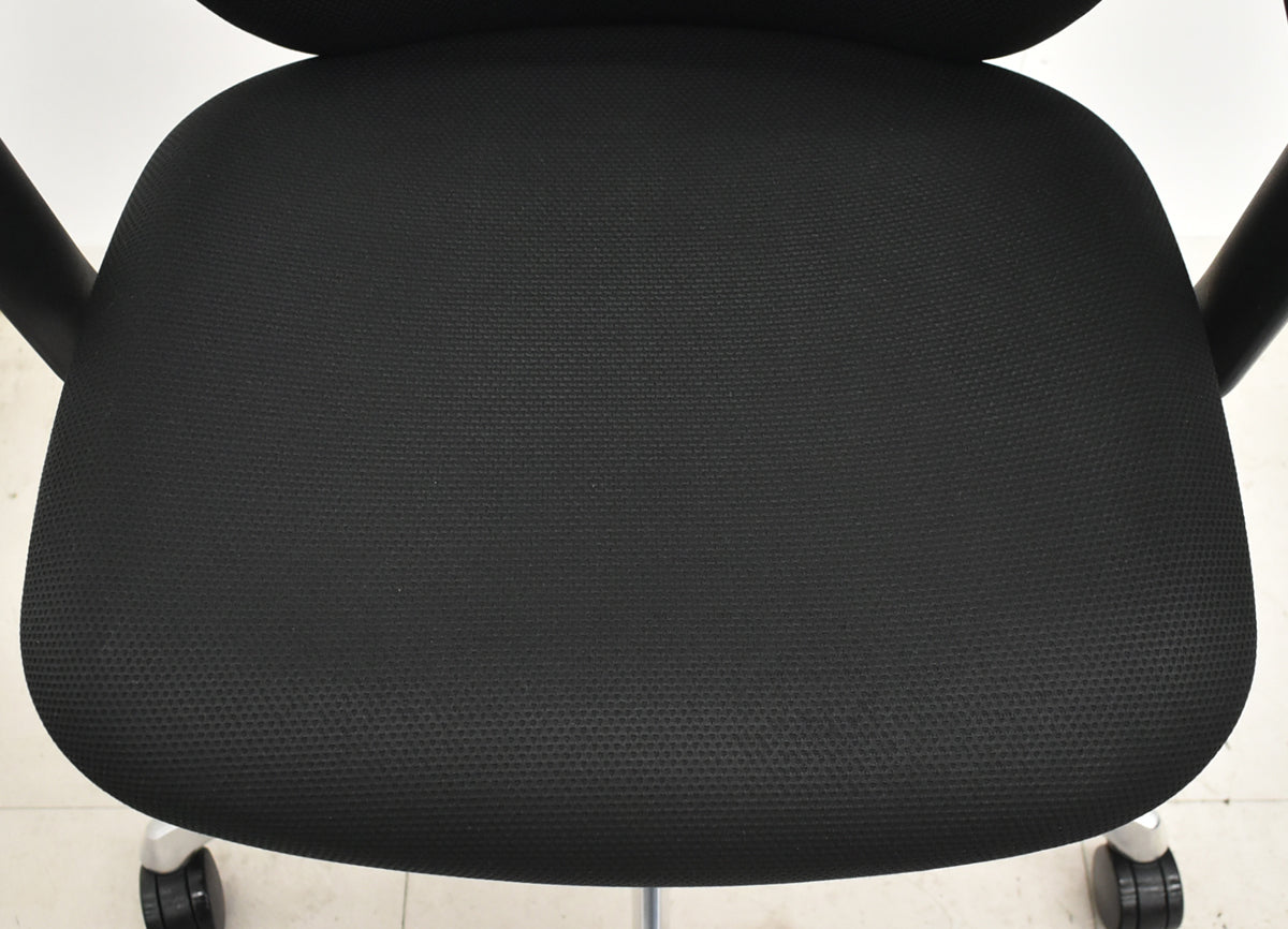 【中古】オカムラ　シルフィー　ハイバック　可動肘　バックカーブアジャスト　前傾機能　ポリッシュ　2025121505【中古オフィス家具】