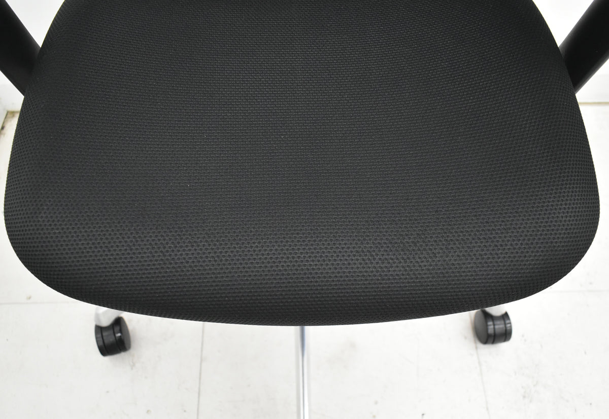 【中古】オカムラ　シルフィー　ハイバック　可動肘　バックカーブアジャスト　前傾機能　ポリッシュ　2025121505【中古オフィス家具】