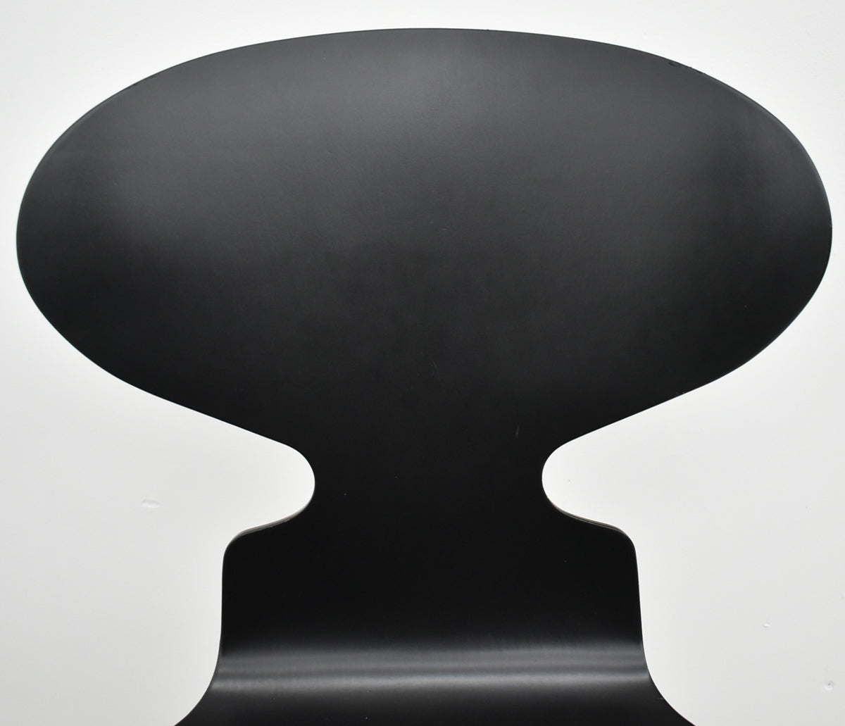 【中古】フリッツハンセン　アントチェア　幅480　ブラック　2025121601【中古オフィス家具】