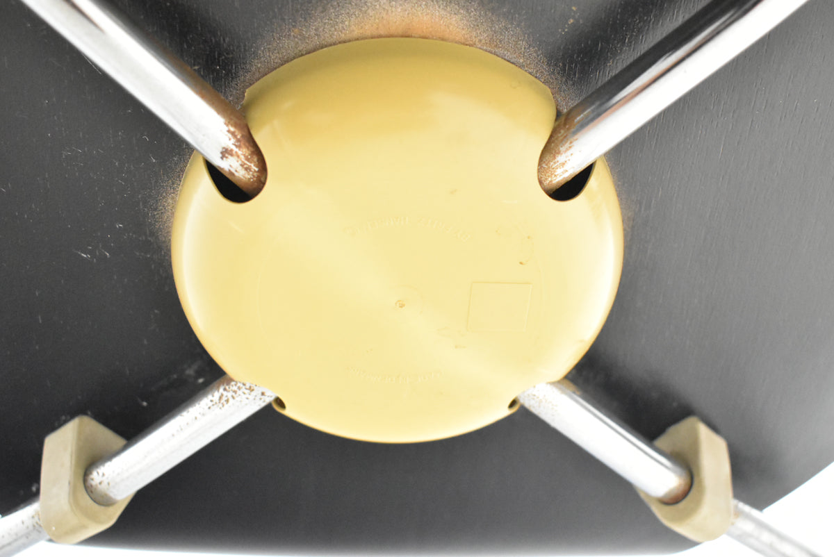 【中古】フリッツハンセン　アントチェア　幅480　ブラック　2025121602【中古オフィス家具】