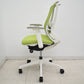 【中古】オカムラ　シルフィー　ハイバック　可動肘　ランバーサポート　バックカーブアジャスト　前傾機能　ライムグリーン　2025121705【中古オフィス家具】