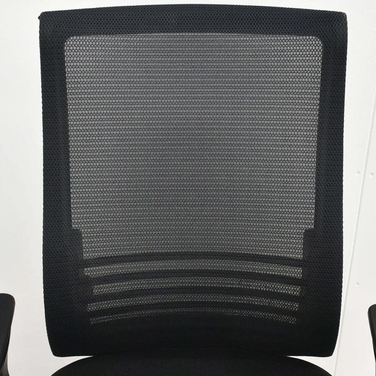 【中古】コクヨ　ベゼル　可動肘　ウェーブモーションサポート　 ブラック　2025121803【中古オフィス家具】