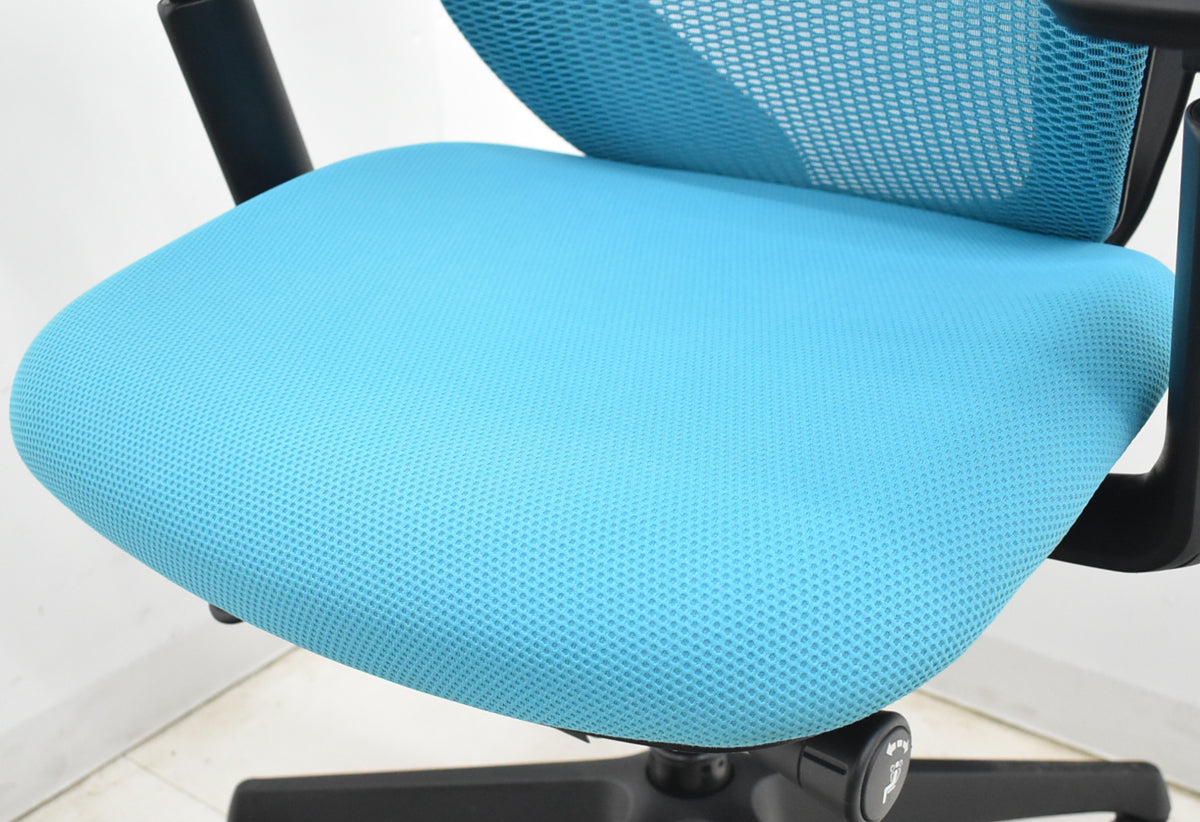 【中古】オカムラ　シルフィー　ハイバック　可動肘　バックカーブアジャスト　前傾機能　ハンガー　ブルーグリーン　2025121805【中古オフィス家具】