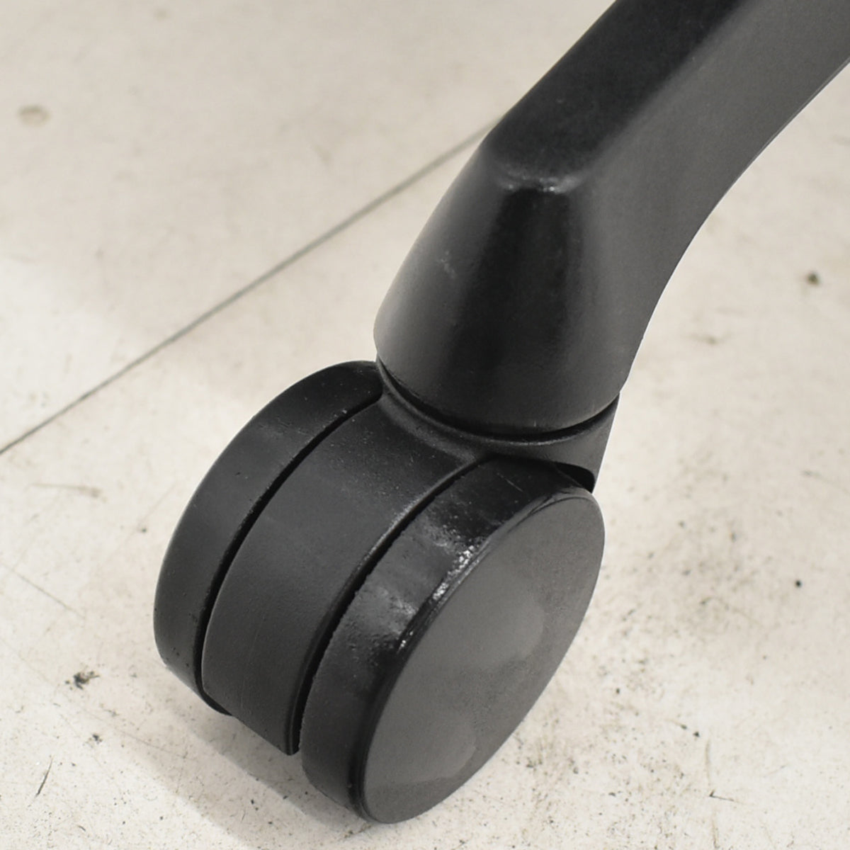 【中古】オカムラ　シルフィー　ハイバック　可動肘　バックカーブアジャスト　前傾機能　ハンガー　ブルーグリーン　2025121805【中古オフィス家具】