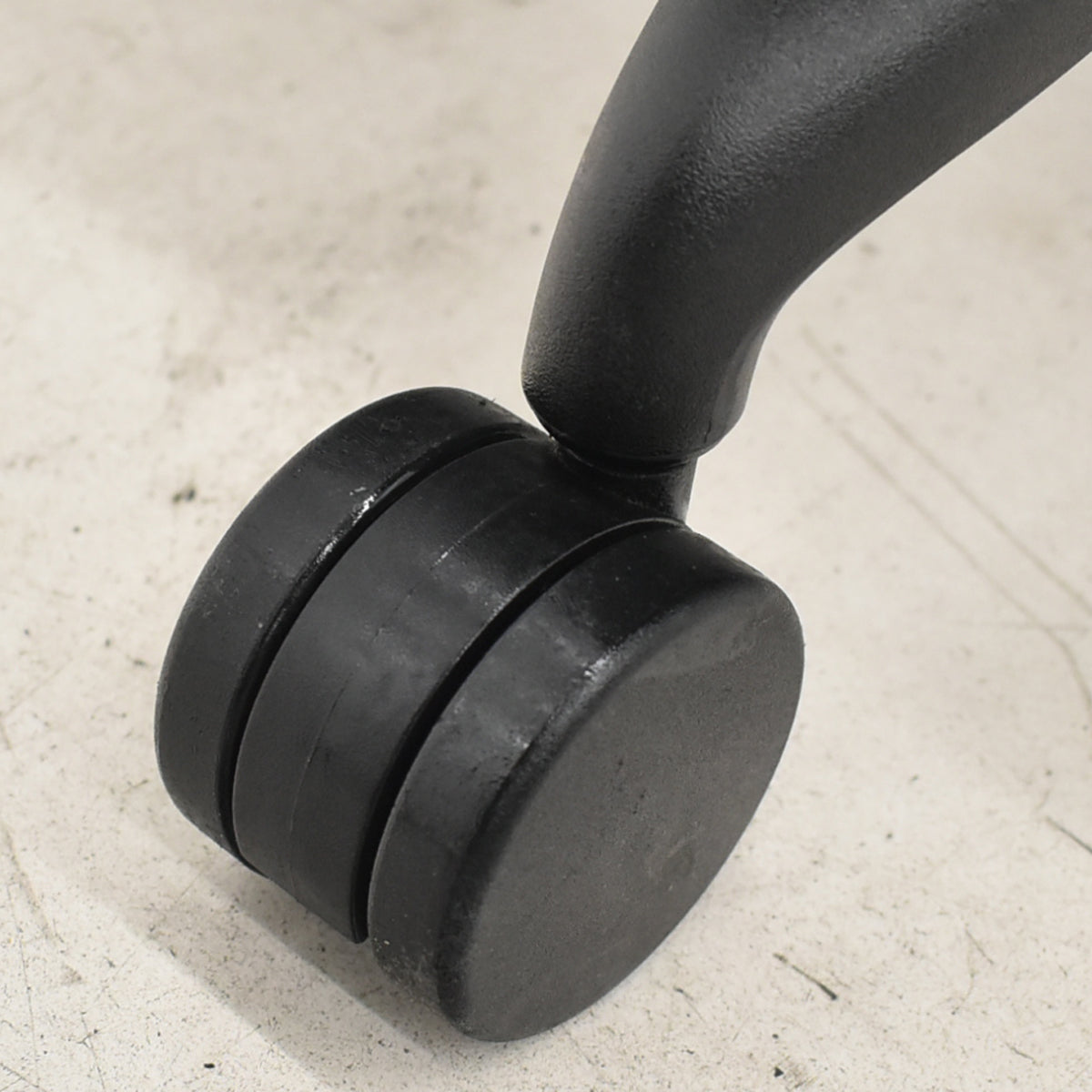 【中古】ハーマンミラー　セイルチェア　可動肘　前傾機能　2017年製　オリーブ　2025121806【中古オフィス家具】