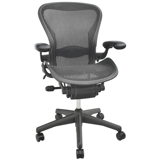 【中古】ハーマンミラー　アーロンチェア　Bサイズ　フル装備　ランバーサポート　可動肘（レバータイプ）　昇降ガス新品交換済　ブラック　2025122004【中古オフィス家具】