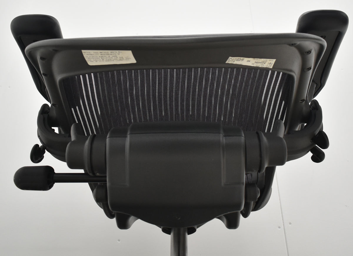 【中古】ハーマンミラー　アーロンチェア　Bサイズ　フル装備　ランバーサポート　グレー　2025122202【中古オフィス家具】