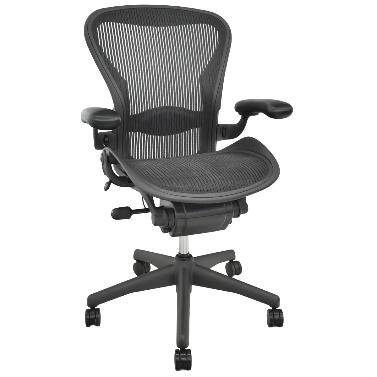 【中古】ハーマンミラー　アーロンチェア　Bサイズ　フル装備　ランバーサポート　昇降ガス新品交換済　ブラック　2025122203【中古オフィス家具】