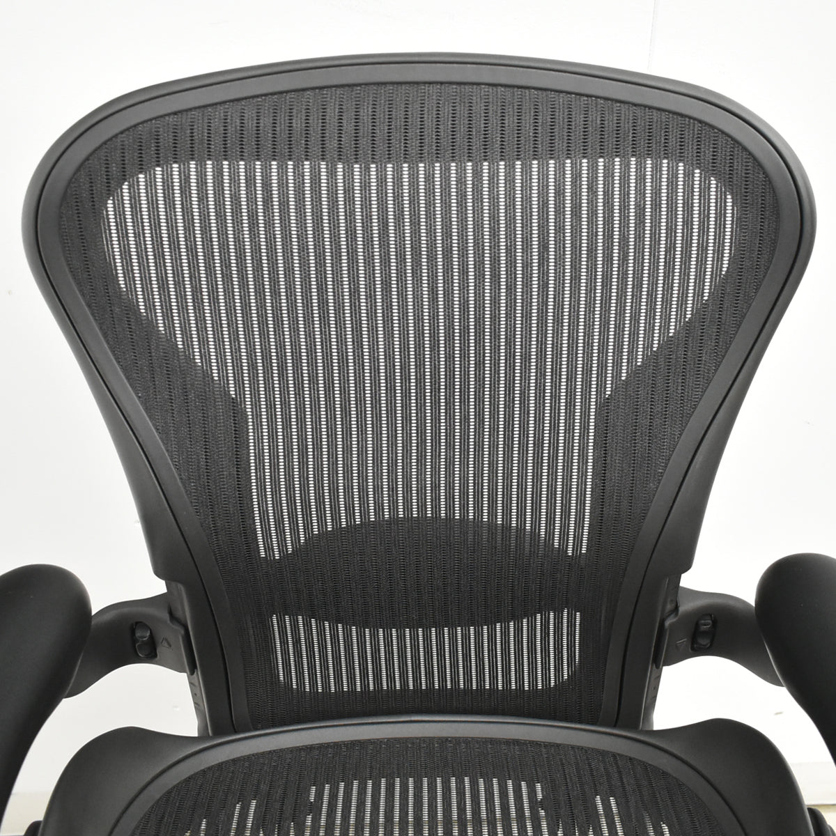 【中古】ハーマンミラー　アーロンチェア　Aサイズ　フル装備　ランバーサポート　ブラック　2025122301【中古オフィス家具】