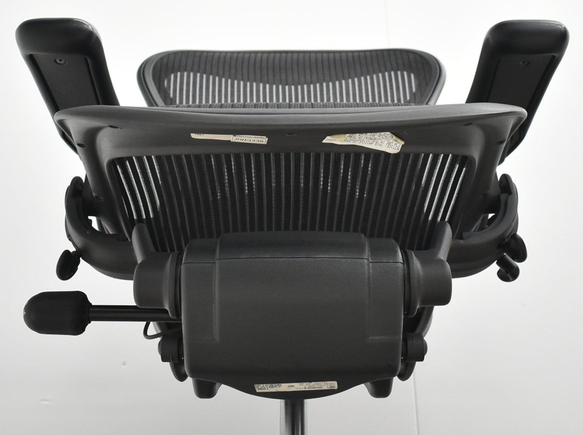 【中古】ハーマンミラー　アーロンチェア　Aサイズ　フル装備　ランバーサポート　ブラック　2025122301【中古オフィス家具】