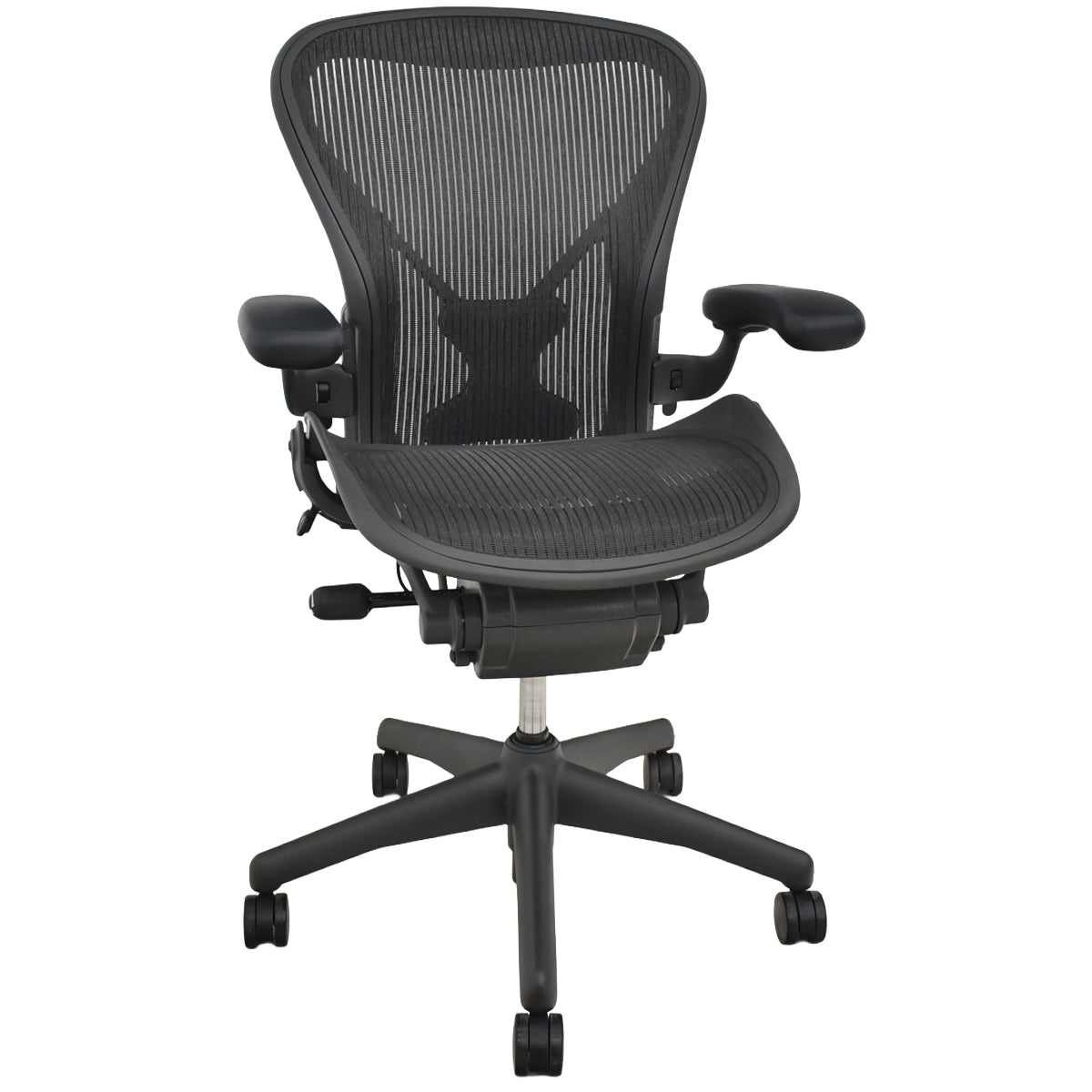 【中古】ハーマンミラー アーロンチェア　Bサイズ　フル装備　ポスチャーフィット　肘レバータイプ（肘パット新型タイプ）昇降ガス新品交換済　ブラック　2025122304【中古オフィス家具】