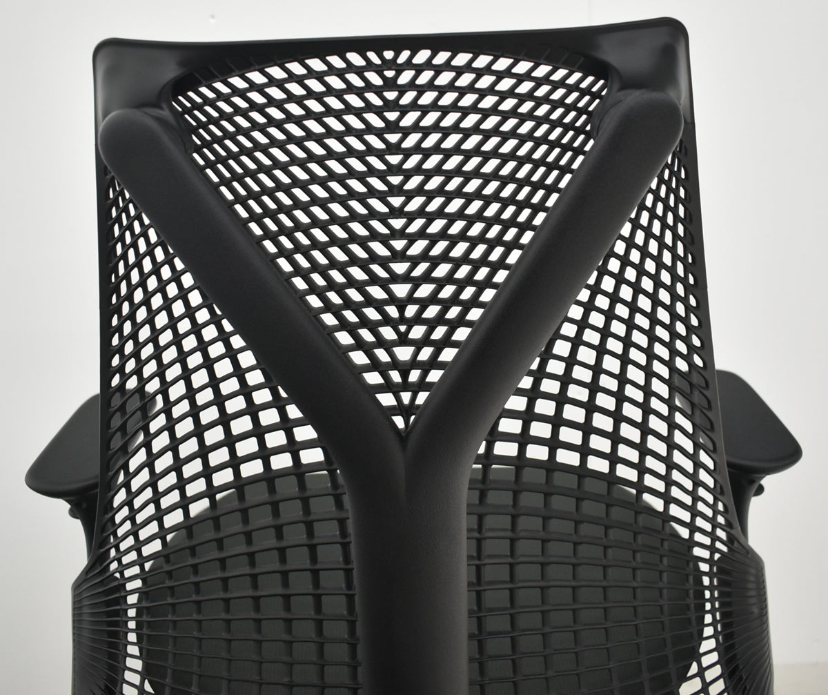 【中古】ハーマンミラー　セイルチェア　可動肘　前傾機能　2018年製　オリーブ　2025122502【中古オフィス家具】