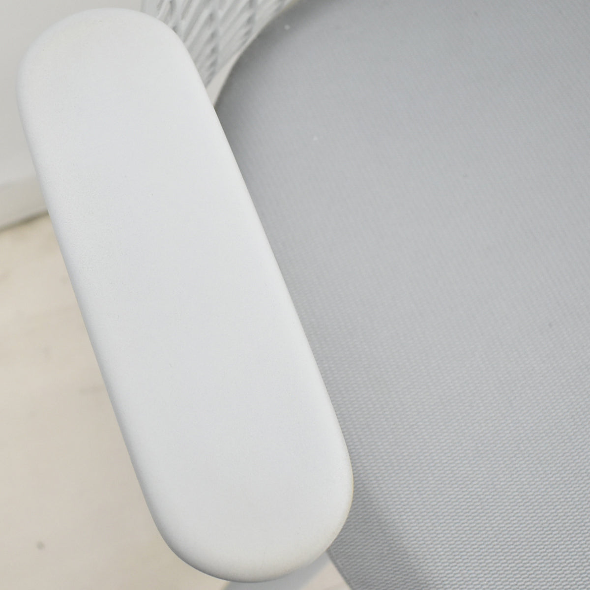 【中古】ハーマンミラー　セイルチェア　可動肘　前傾機能　グレー　2025122504【中古オフィス家具】